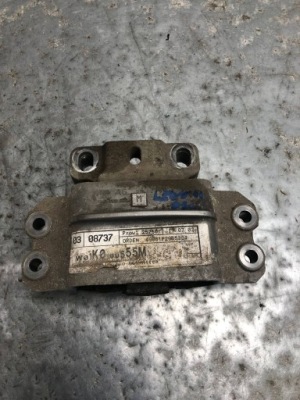 Кронштейн подушка двигателя seat leon ii 1k0199555m фото №1