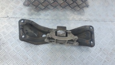 Кронштейн коробки передач infiniti q60 16- 2.0 t фото №1