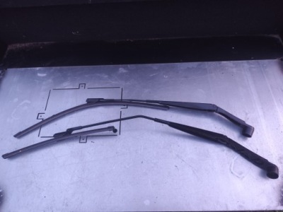 Nissan juke ii f16 рычаги дворник фото №1