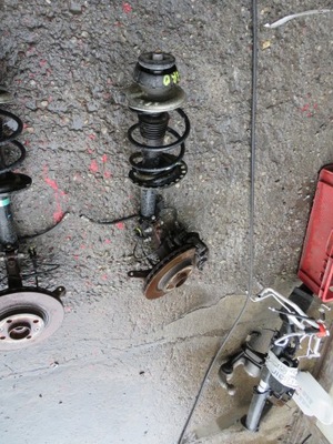 Поворотний кулак права dacia sandero фото №1