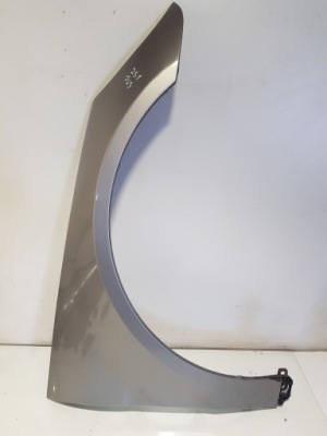 Mercedes w251 крила правий перед c723 723 фото №1