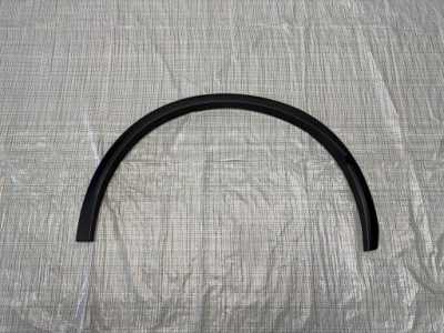 Maserati grecale trofeo молдинг крыла фото №1