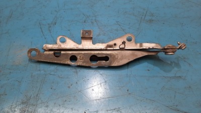 Петля капот правий volvo s60 v70 ii 00-08r фото №1