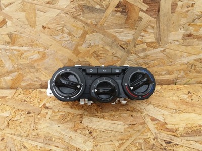 Панель кондиционера peugeot 2008 фото №1