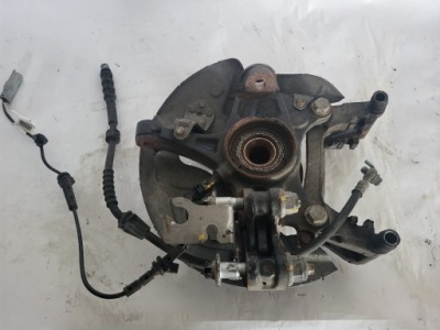 Citroen c5 aircross 1.6 гибрид поворотный кулак правая pr фото №1