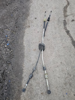 Opel insignia a 2.0cdti троси перемикання передач механічна коробка передач фото №1