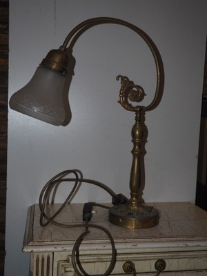 Piękna lampka biurowa mosiężna z kloszem