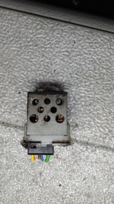 Резистор вентилятор opel astra g 1.7cdti 99r фото №1