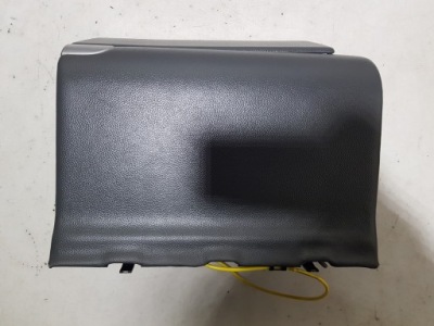 Бардачок полиця mercedes sl r230 w230 2308100841 фото №1