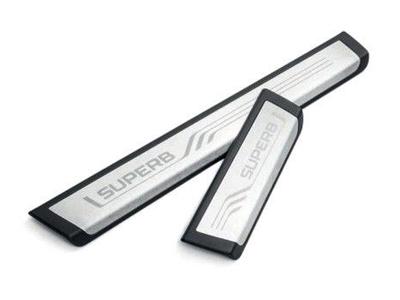 Оригінальний номер skoda накладки порогові skoda superb iii 2015- фото №1