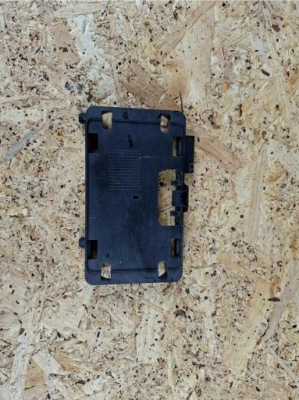 Кронштейн комп'ютер двигуна audi e-tron 4ke915345a фото №1