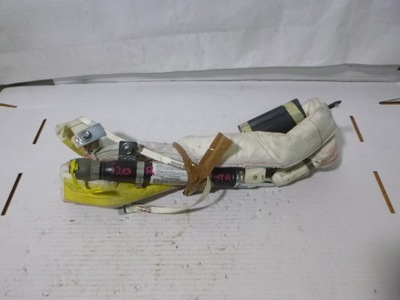 Hyundai i20 i 5d шторка безопасности правая фото №1