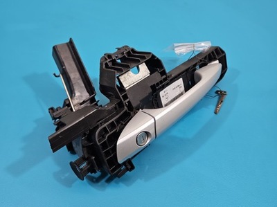 Ручка перед ліва зовнішня mercedes w176 a2047601700 761u жало фото №1