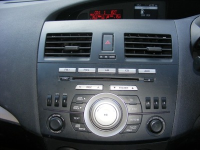 Mazda 3 bl радіо cd mp3 6cd чейнджер 09-13 4k фото №1