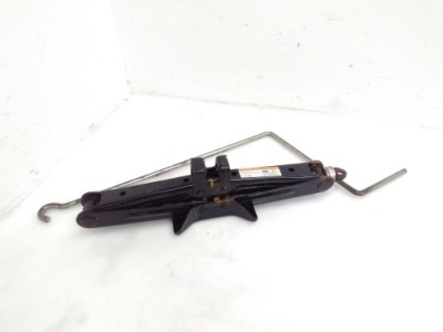 Toyota avensis t270 2015 домкрат автомобильный фото №1