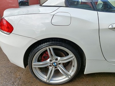 BMW Z4 E89 RESTYLING ALETA DERECHA PARTE TRASERA TRASERO A300  