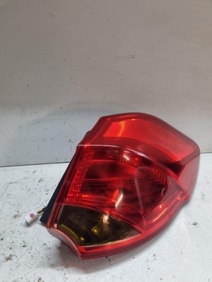 Лампа права задня задня kia ceed ii 12-18 хетчбек eu 92402-a20 фото №1