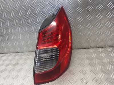 Лампа права задня renault scenic ii 2.0 8200474327 фото №1