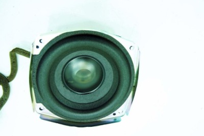 Динамік низькочастотний richbass 0,5 ohm bose maserati quattroporte m139 v 09r фото №1