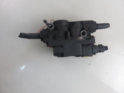 Клапан пневматический mercedes actros mp4 / mp5 4721965103 фото №1