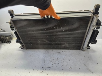 Opel zafira c радиатор 2.0 cdti b20dth автоматическая коробка передач фото №1