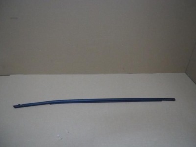 Молдинг уплотнитель дверь parapet правый перед toyota rav4 v фото №1