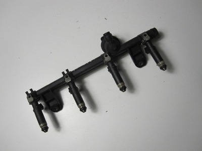 Молдинг впрыскная renault clio ii 1.4 фото №1