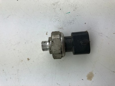 TOYOTA SENSOR DE PRESIÓN DE ACONDICIONADOR 499000-7880  