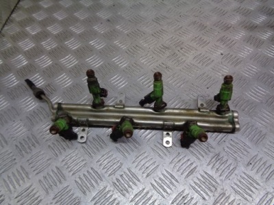 Молдинг впрыскная dodge caravan 3.3 0280156007 фото №1