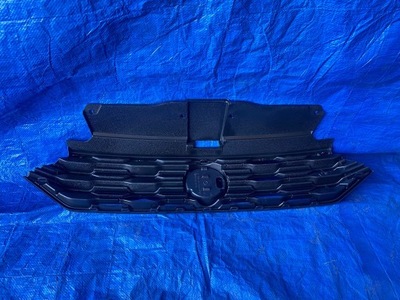 Решітка радіатора решітка радіатора vw t-roc 2ga853343 b фото №1