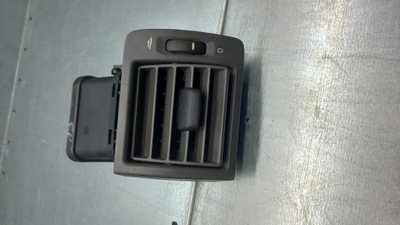 Решётка обдув правая volvo v50 y01102 фото №1