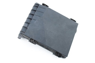 Audi a3 8p крышка предохранителей 1k0937132d фото №1