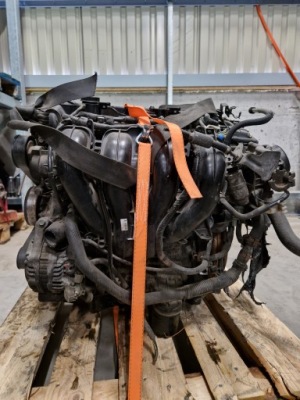 Двигун mazda 3 5 6 2.0 lf20 без  vanosa комплектний фото №1