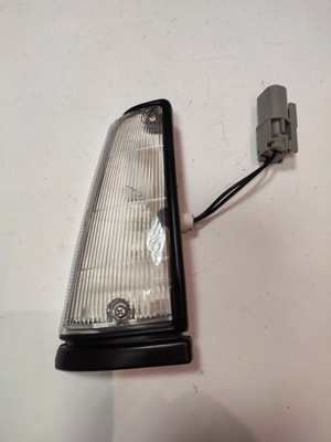 FARO POZYCYJNA IZQUIERDA NISSAN MICRA K10 82-88  