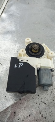 Моторчик скло лівий перед ford focus 06r hb фото №1