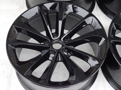 LLANTAS BENTLEY BENTAYGA 21'' TPMS NEGRO LUSTRE  