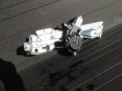 Renault megane iv 2020 подъемник стекло левый задняя фото №1