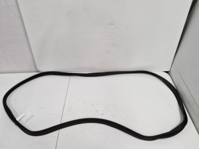 Mercedes a w176 прокладка крышки багажника задняя задняя фото №1