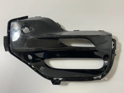 Решітка протитуманних фар bmw 8073440 2018 фото №1