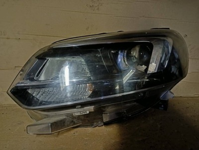 Фара левая сторона opel zafira life 9832837680 giełda фото №1