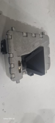 Mercedes w447 vito камера скло перед передня 0009008905 pod led фото №1