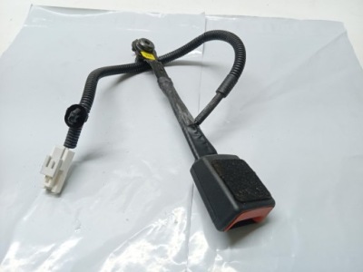 Клипса поперечина правая перед hyundai i30 iii фото №1