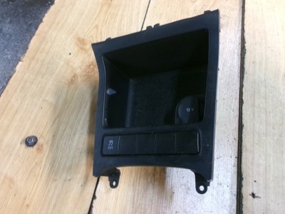 Vw scirocco тунель середній рамка фото №1