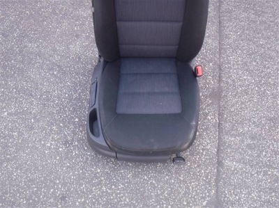 Сидіння пасажира skoda octavia ii hb фото №1