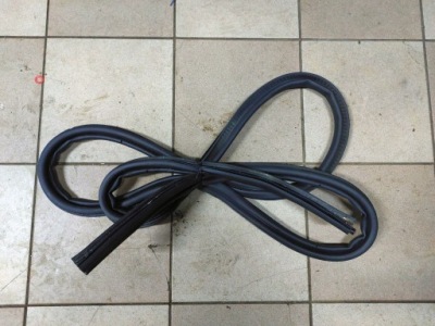 Прокладка дверь левый задняя renault modus фото №1