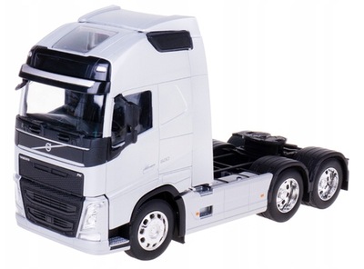 VOLVO FH TRANSPORTER METALOWY MODEL 1:32 WELLY