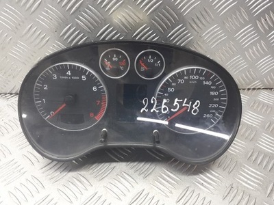 Лічильник прилади audi a3 8p 2.0 fsi 8p0920930d фото №1