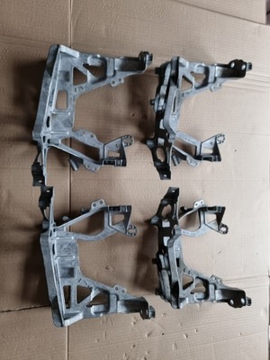 MERCEDES W205 LENTE SOPORTES A2056221700/1600  