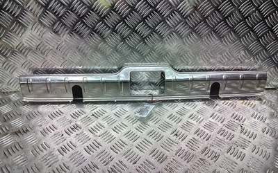 Panamera 971 защита пластиковая багажника фото №1