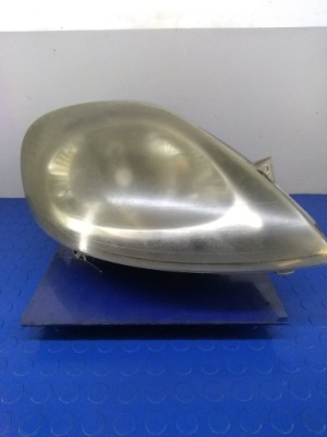 Opel vivaro a лампа передняя перед правая 91165720 фото №1